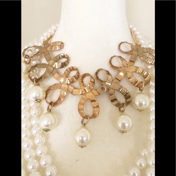Elegant Pearl Neck Piece✨✨ - Picture 4 of 4